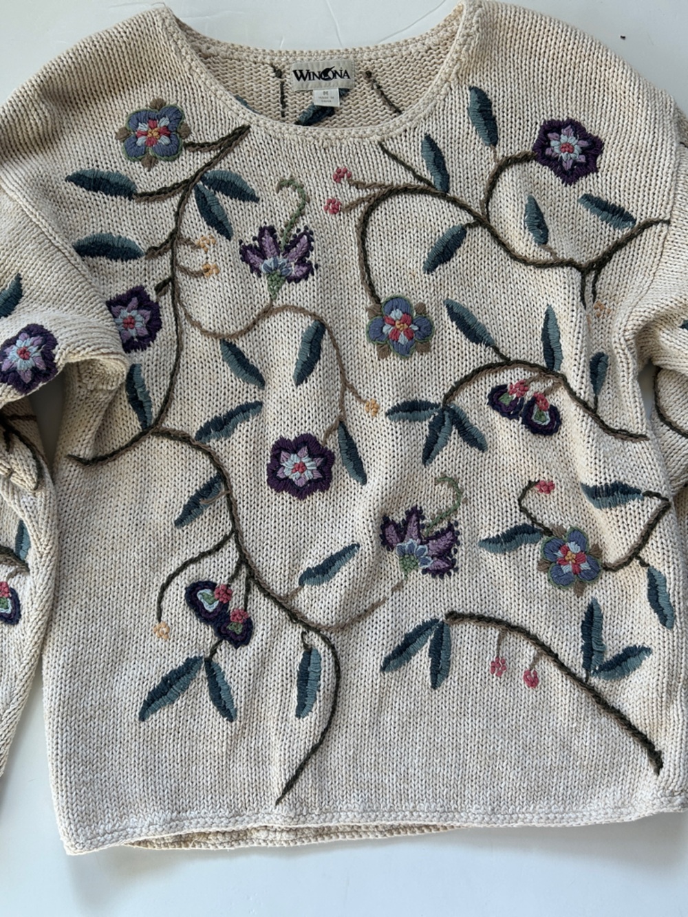 Vintage Cream Crewneck Sweater with Blue, Purple and Pink Floral Embroidery